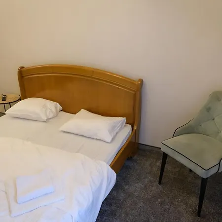 Vegas Hotel
